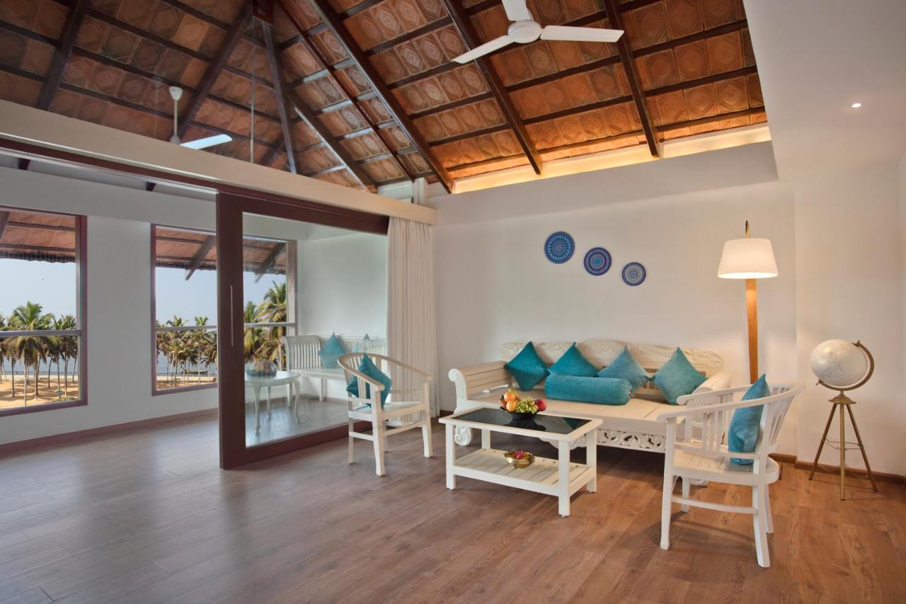 Estuary Sarovar Premiere Poovar Island Eksteriør bilde