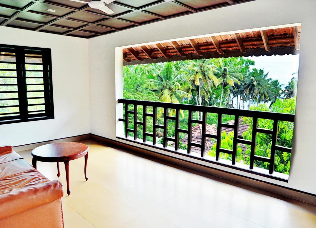Estuary Sarovar Premiere Poovar Island Eksteriør bilde