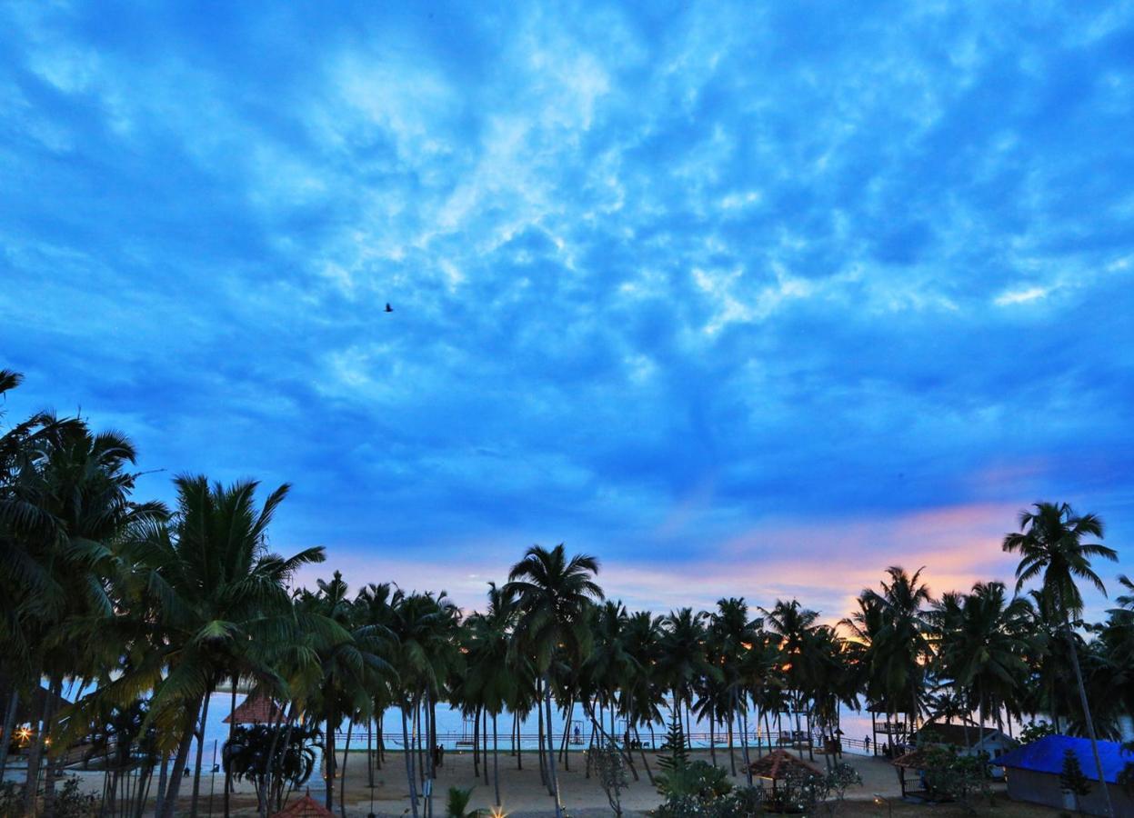 Estuary Sarovar Premiere Poovar Island Eksteriør bilde